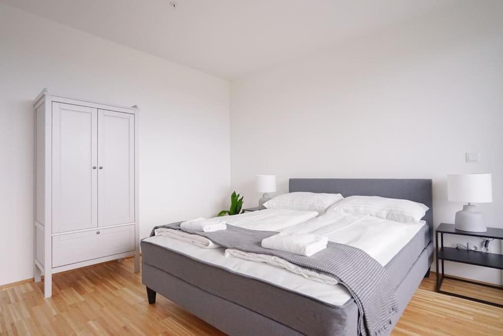 Oberlaa New Apartment - 15 Min To City Вена Экстерьер фото